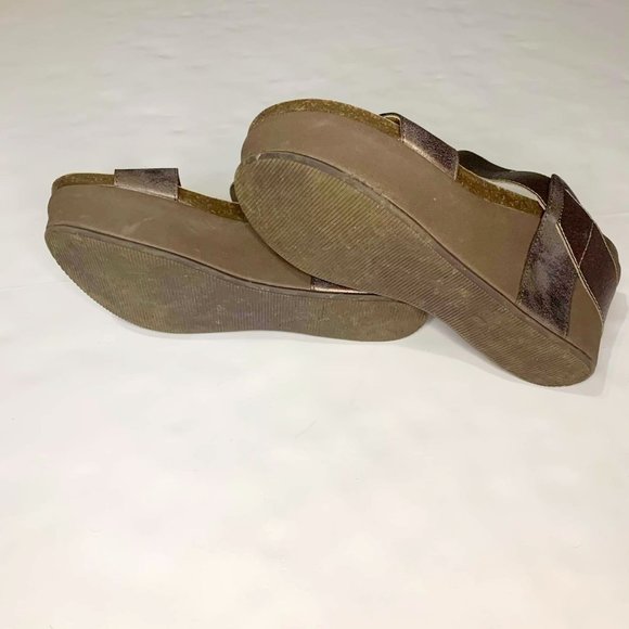 Corkys Women's Agnus Platform Wedge Sandal Bronze size 9 - Picture 8 of 8